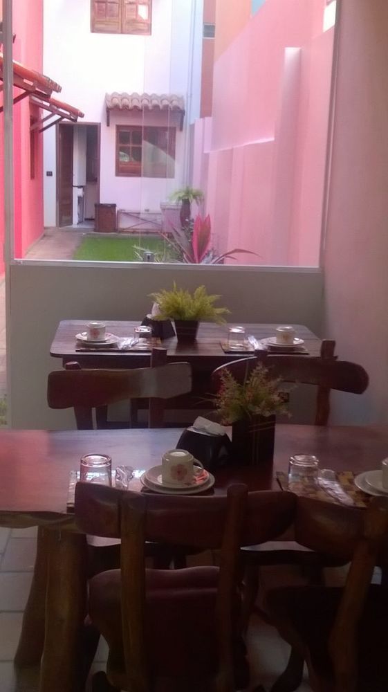 Pura Vida Inn 3*